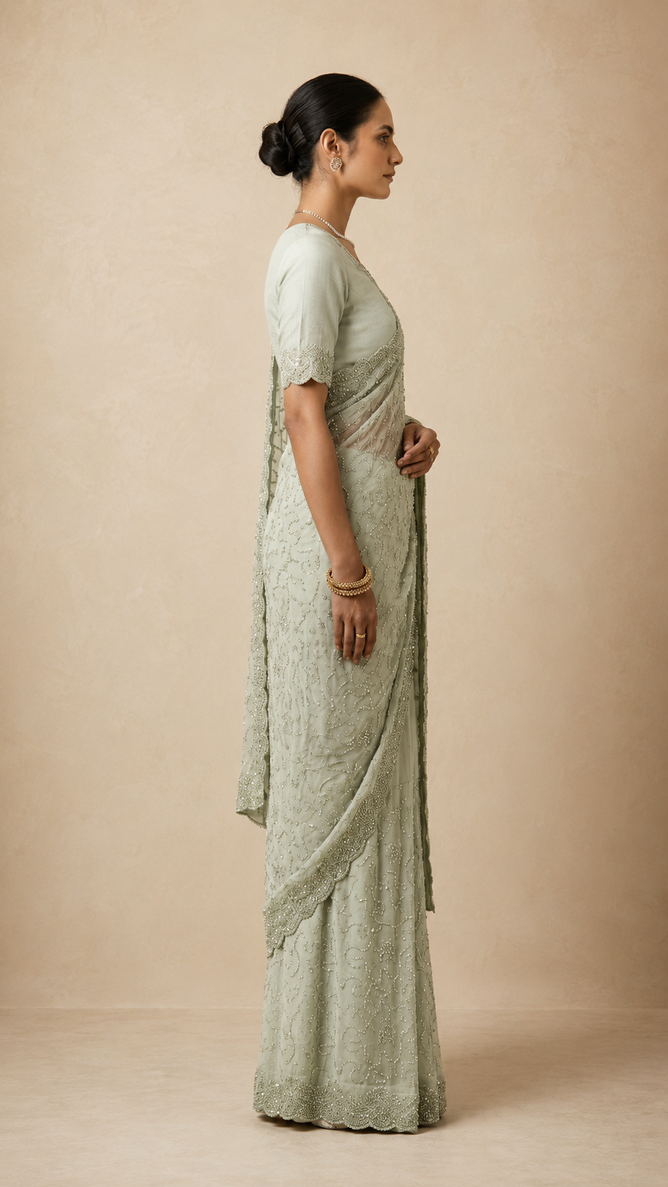 Ivory Pistachio Éclat Crepe Silk Saree